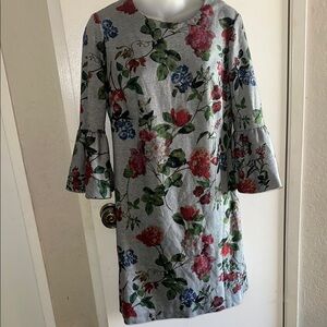 Calvin Klein Size 8 Floral Dress with Bell Sleeves